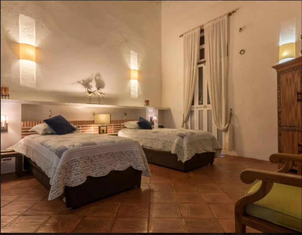 Casa Amor 4 Bdr Old City Cartagena